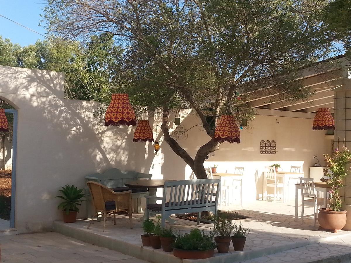 The Proud Garden Bed & Breakfast Carovigno Exterior foto