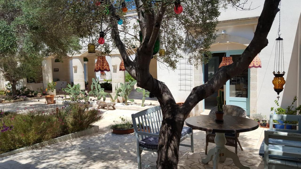 The Proud Garden Bed & Breakfast Carovigno Exterior foto
