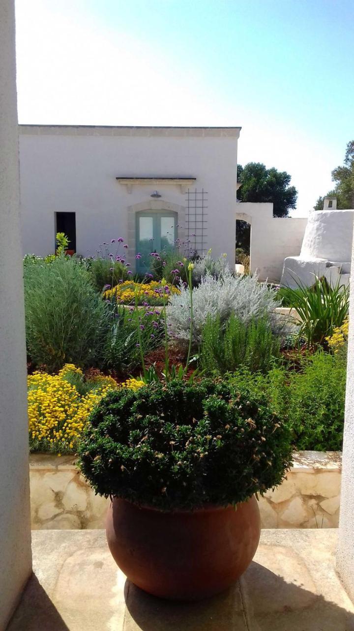 The Proud Garden Bed & Breakfast Carovigno Exterior foto