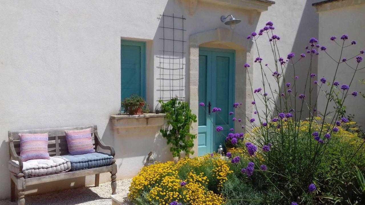 The Proud Garden Bed & Breakfast Carovigno Exterior foto