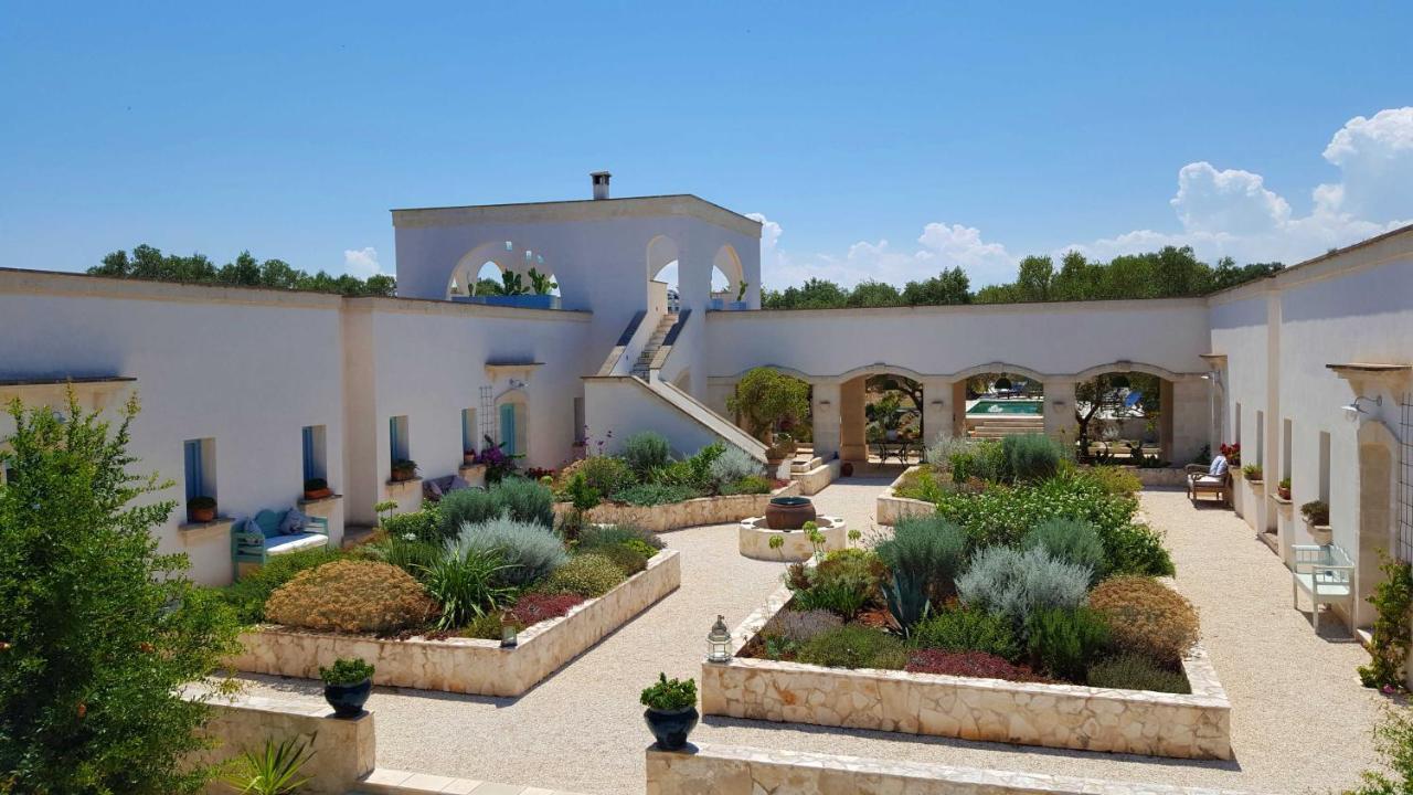 The Proud Garden Bed & Breakfast Carovigno Exterior foto